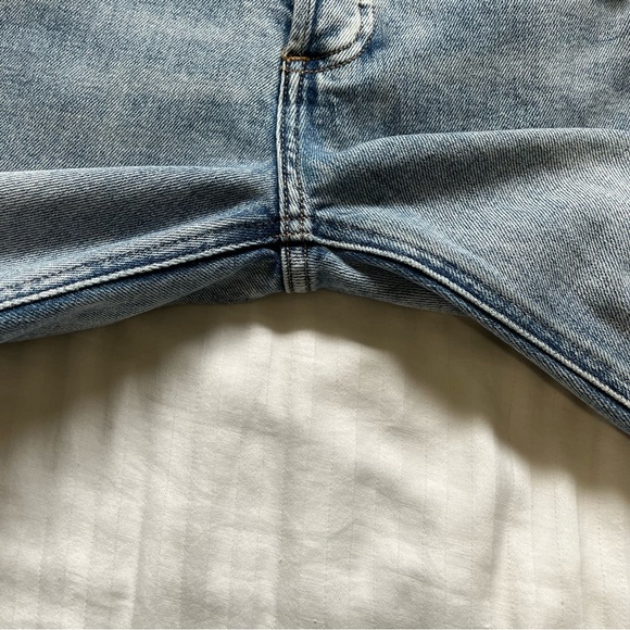 Aritzia Denim Forum The Yoko High Rise Slim Jean Light Blue size 24 - Picture 10 of 16